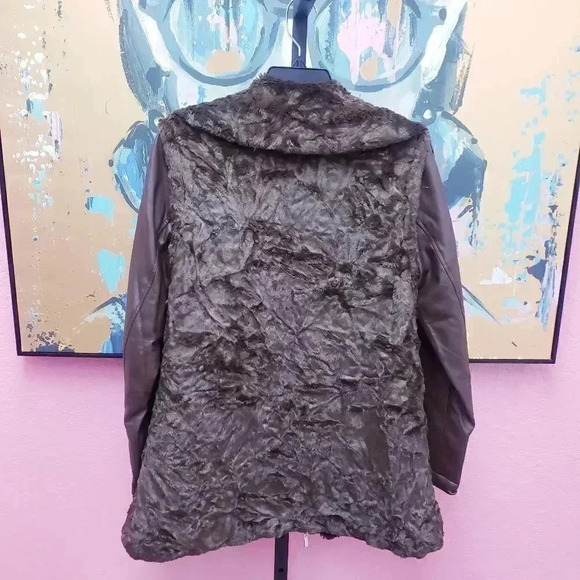 Dennis by Dennis Basco Sterling Brown Faux Fur Jacket - Picture 2 of 7